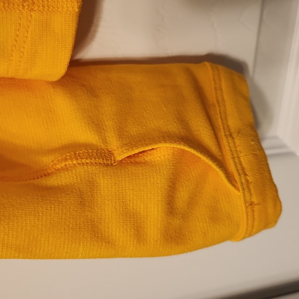 Nike Michigan Yellow Quarter-Zip Pullover - Picture 4 of 9